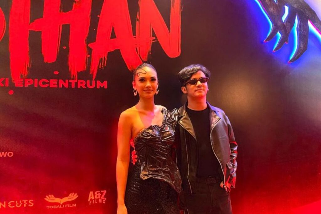 Ketindihan – Teror Mistis di Balik Kehidupan Pribadi yang Penuh Masalah