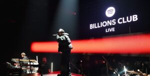 Spotify Hadirkan Film Konser Eksklusif The Weeknd untuk Merayakan Pencapaian Miliaran Pemutaran