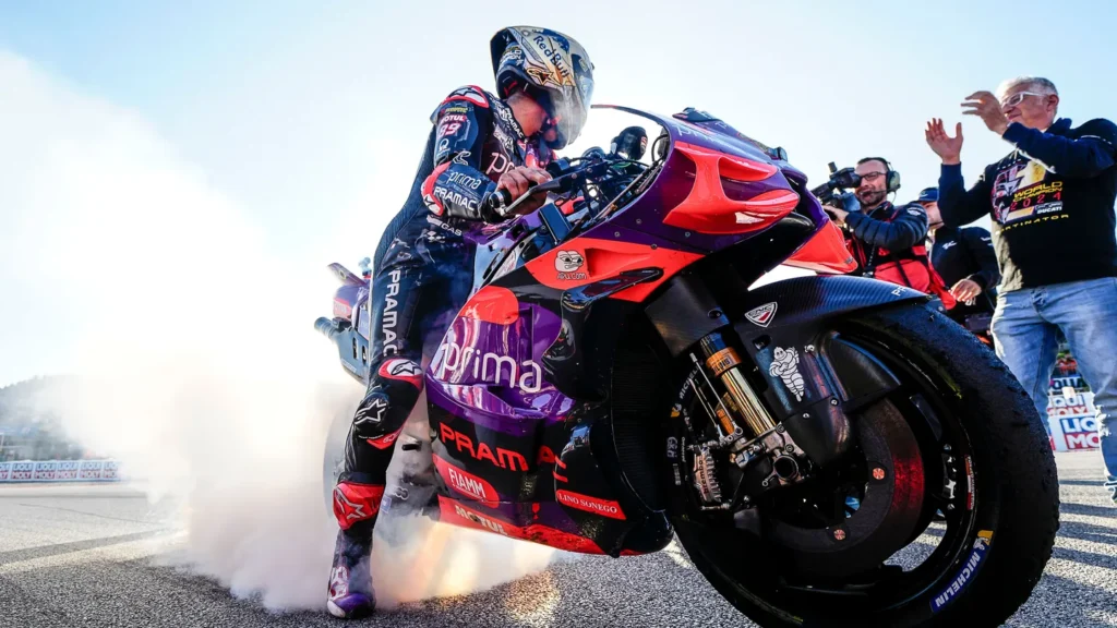 Keputusan Berani Aprilia Racing Rekrut Jorge Martin dan Marco Bezzecchi untuk MotoGP 2025