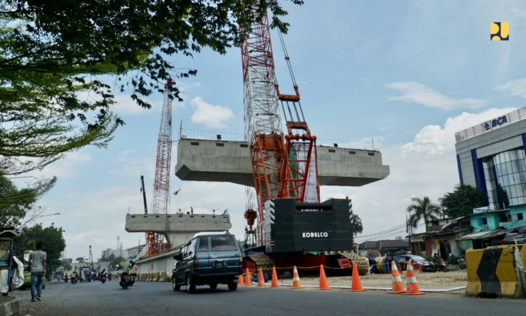 Bupati Bandung Bahas Pembangunan Flyover Kopo dan Bojongsoang dengan Gubernur Jabar