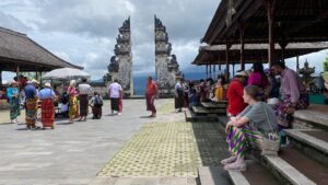 WNA Jadi Pemandu Wisata di Bali, Ditangkap karena Diduga Langgar Izin Tinggal
