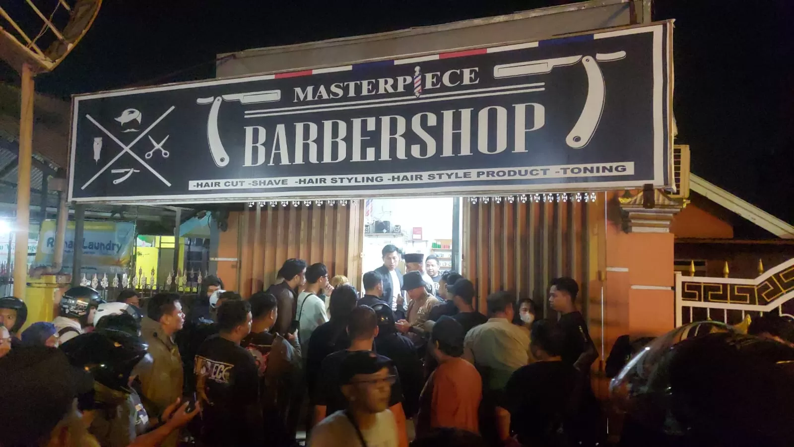 Pemuda Tewas dengan Luka Tusuk di Barbershop Jombang
