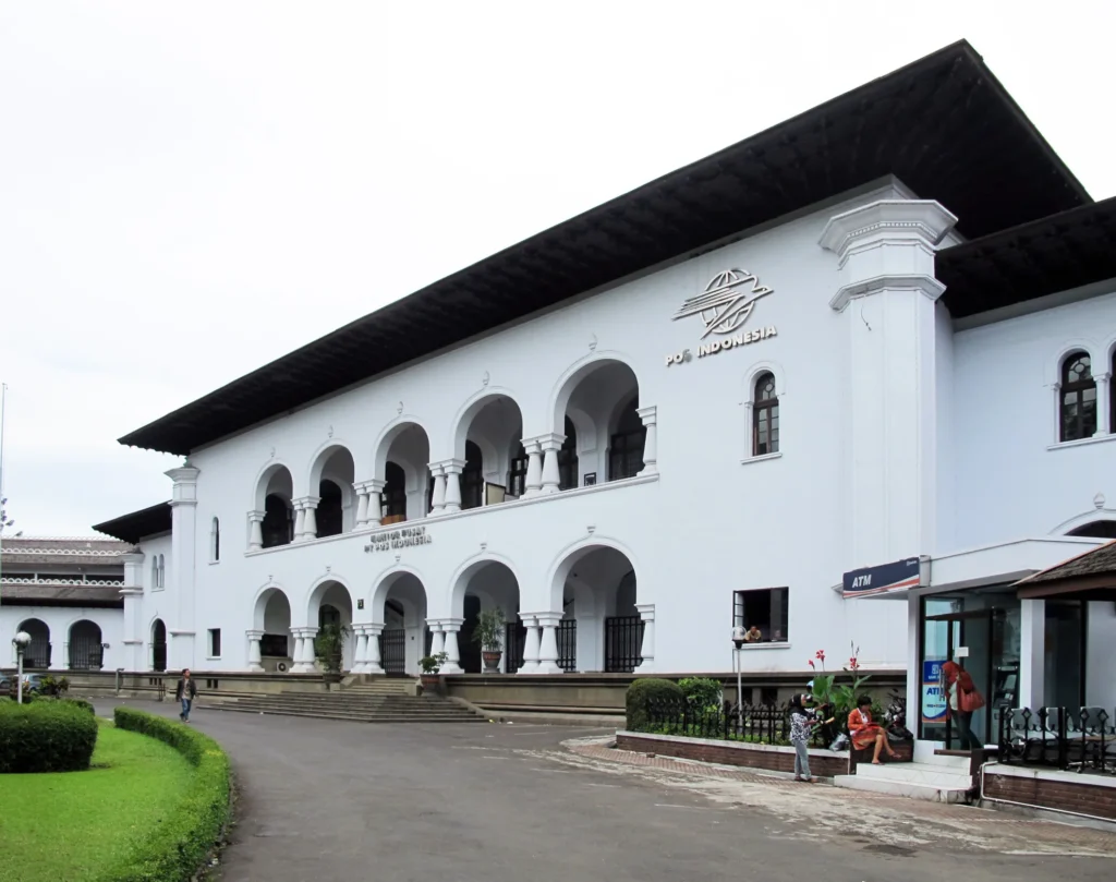 PT Pos Indonesia Terbitkan Sukuk Ijarah Rp 1 Triliun di BEI