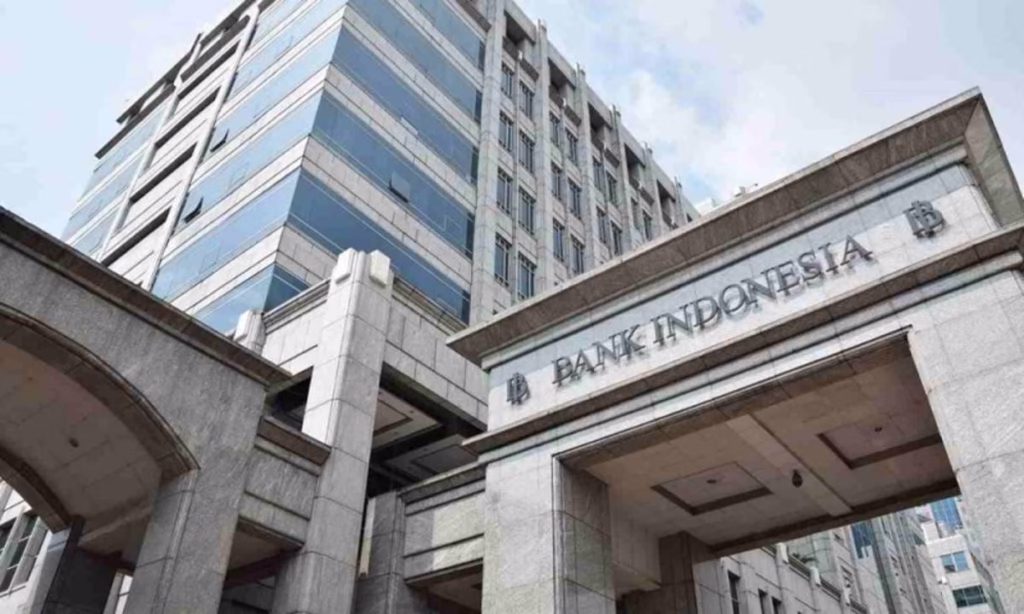 Penurunan BI Rate oleh Bank Indonesia: Langkah yang Tak Terduga di Tengah Tekanan Rupiah
