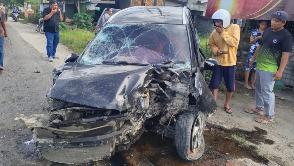 Tragedi Kecelakaan di Medan: Toyota Fortuner Menabrak Tiga Motor, Tiga Korban Meninggal Dunia