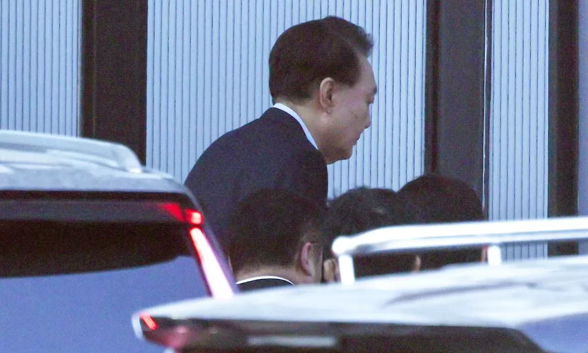 Presiden Korea Selatan, Yoon Suk Yeol, Ditangkap dan Diperkirakan Akan Ditempatkan di Sel Soliter