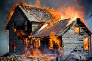Tragis! Bocah 9 Tahun di Sukabumi Diduga Bakar Belasan Rumah karena Terinspirasi Film