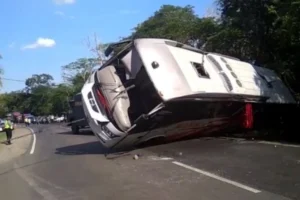 Tragedi Maut di Nigeria: 21 Atlet Tewas dalam Kecelakaan Bus