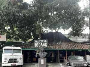 Ada Mie Godhok dan Es Kopi Butterscotch Enak di Kafe Museum Satriamandala