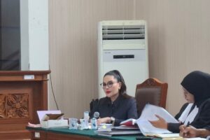 Saat Persidangan Nikita Mirzani Menjadi Panggung Perdebatan Data Nasabah Bank