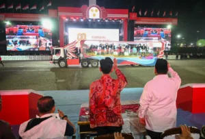 Wapres Gibran Dampingi Presiden prabowo Saksikan Karnaval Bersatu di Monas