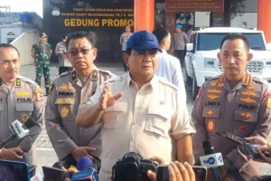 Prabowo Minta Polisi Terluka Naik Pangkat, Kapolri: Mereka Bekerja Keras