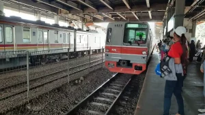 Perjalanan KRL Rangkas Bitung-Tanah Abang Alami Gangguan