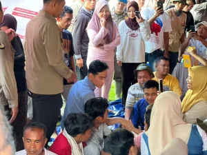 Wapres Gibran Tinjau Kerusakan Akibat Banjir Bandang di Agam, Sumatra Barat