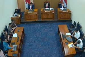 Tok! KIP Tolak Gugatan Bonjowi soal Sengketa Ijazah Jokowi