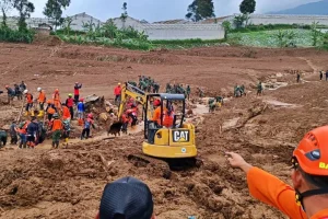 “Daftar Terbaru 11 Korban Longsor Cisarua yang Telah Teridentifikasi dan Status Evakuasi Terkini”
