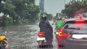 Jakarta Dikepung Banjir di Beberapa Titik, Berikut Lokasi yang Perlu Dihindari