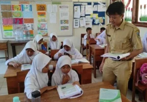 Kabar Gembira! Guru Honorer Bakal Dapat Insentif Rp 400 Ribu per Bulan, Cair Langsung ke Rekening
