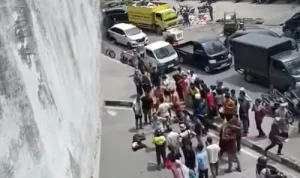 Insiden Maut di Flyover Pasar Pagi Arengka: Mahasiswi Tewas Usai Terhempas dari Ketinggian 15 Meter