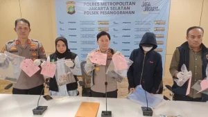 Polisi Selidiki Temuan Jasad Pria dengan Luka Tembak di Pesanggrahan, Sejumlah Senjata Ilegal Disita