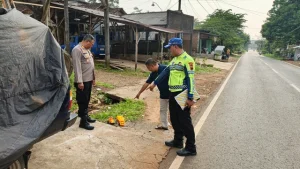 Diduga Sopir Mengantuk, Bocah 9 Tahun di Jepara Tewas Tertabrak Mobil di Halaman Rumah