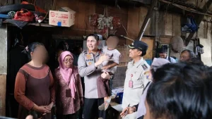 Nestapa di Balik Karung Rongsok: Kisah F, Bocah 4 Tahun yang Bertaruh Nasib di Pulo Gadung