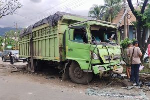 Tragedi Padang Besi: Kecelakaan Maut yang Menguak Masalah KIR Mati dan Ekstremnya Jalur Sitinjau Lauik
