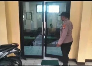 Geger, Kepala Desa Buncitan Sidoarjo Ditemukan Meninggal Dunia di Ruang Kerja