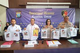 Cemburu Buta, Residivis di Lingga Bunuh dan Kubur Istri Siri di Belakang Kontrakan