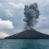 Gunung Anak Krakatau Berstatus Siaga Level III, Warga Dilarang Dekati Radius 3 Kilometer